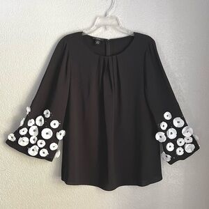 Alfani Black White Floral Beaded Sequins Bell Sleeves Party Blouse Tops M